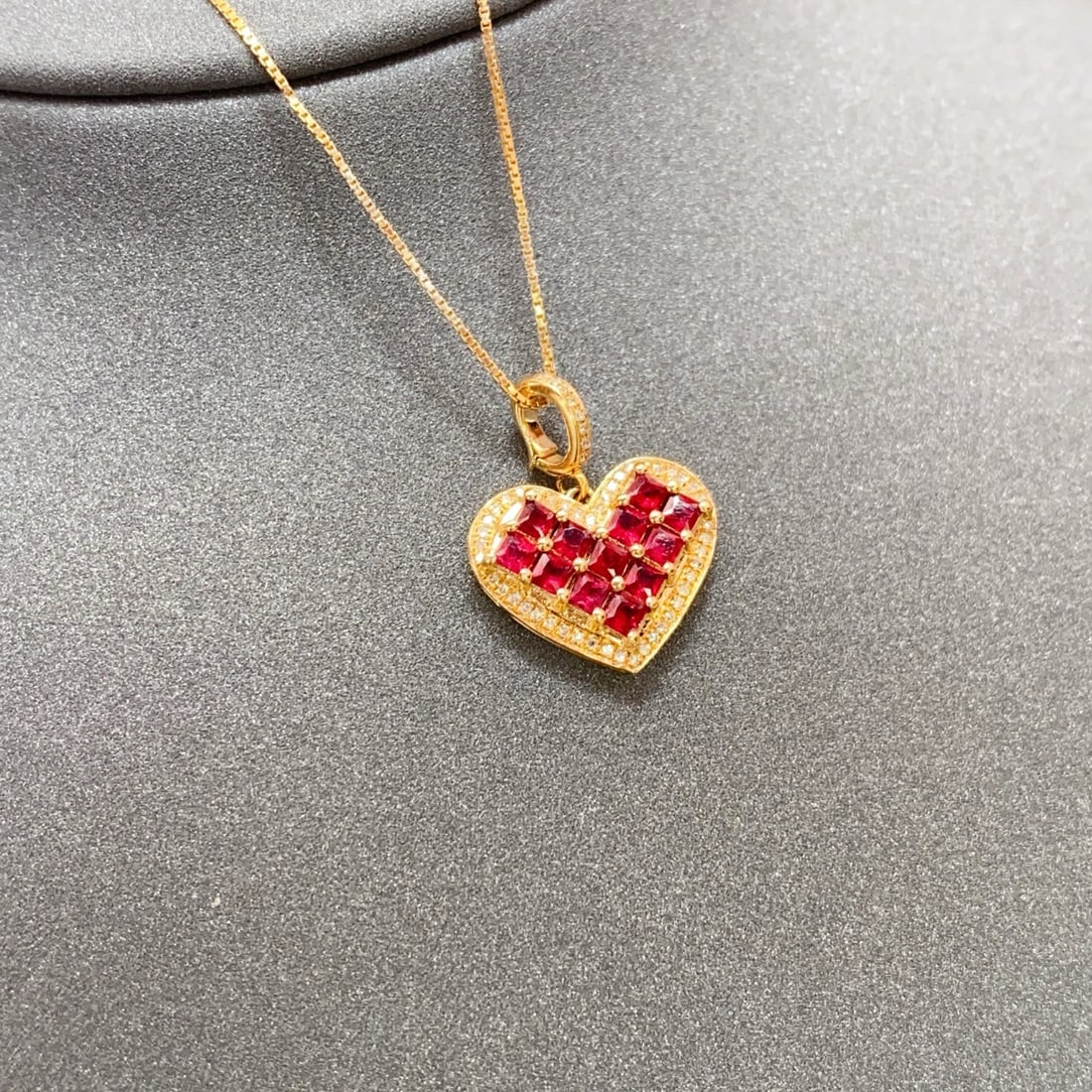14k Gold 1.20 Ct Natural Ruby & Diamond Pendant( Without Chain ): Ref:231172282 // gold content:14k gold // main gemstone:ruby // shape:princess // carat weight:1. 20ct // color:red // treatment:natural // // adjacent gemstone 2 : diamond // number of stones:54 //