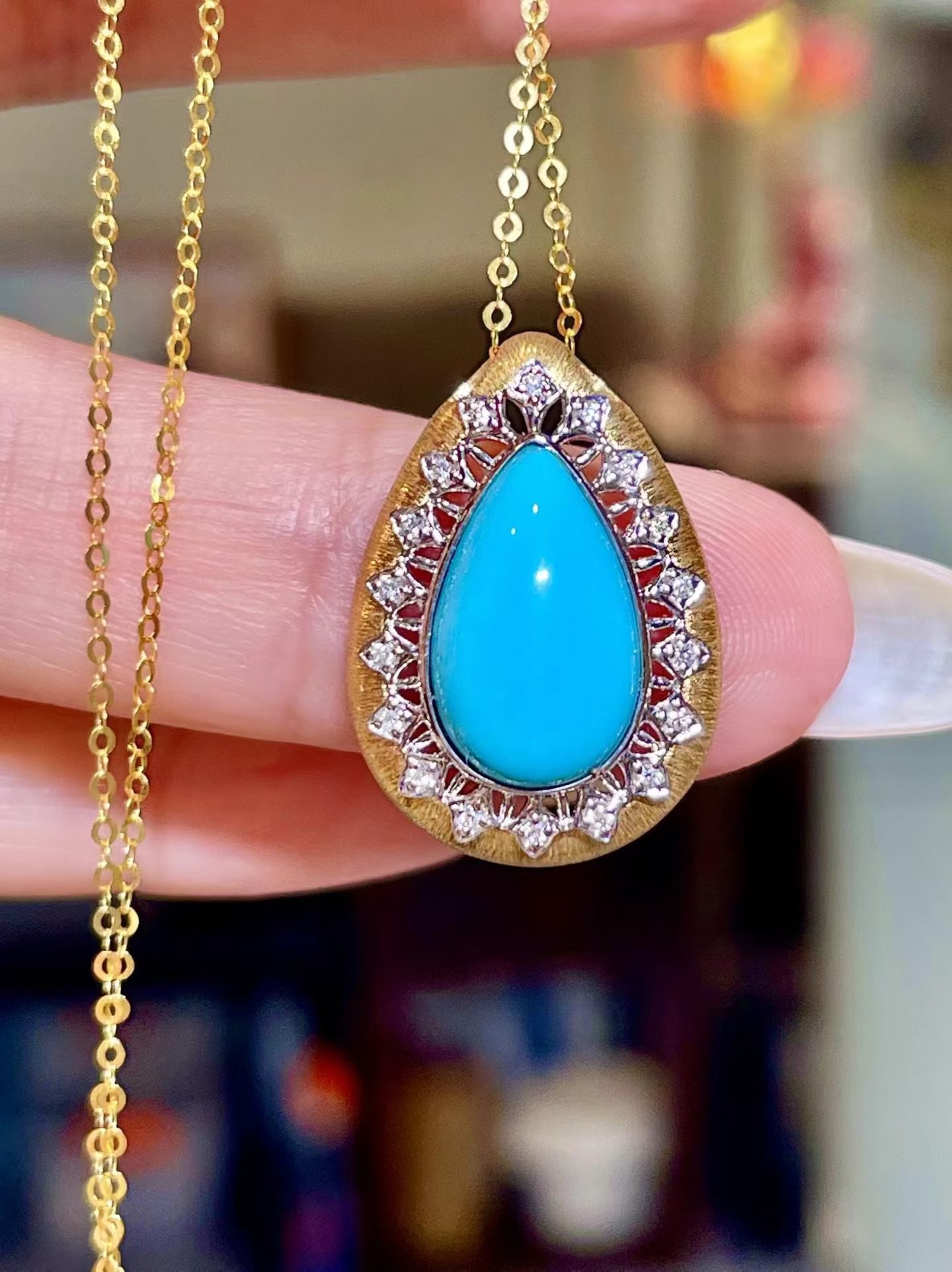 14k Gold 2.98 Ctw Natural Blue Turquoise & Diamond Pendant( Without Chain ): Ref:231172295 // gold content:14k gold // main gemstone:blue turquoise // shape:pear // carat weight:2. 91ct // color:blue // treatment:natural // // adjacent gemstone 2 : diamond // shape:round //