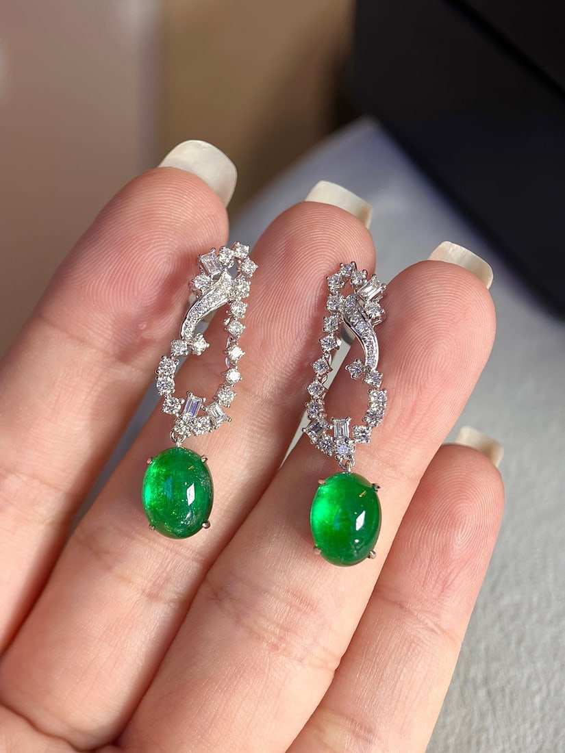 14k Gold 7.03 Ctw Vivid Green Natural Emerald & Diamond Earrings - 3
