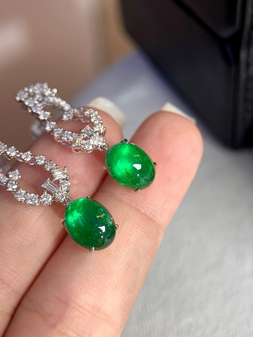 14k Gold 7.03 Ctw Vivid Green Natural Emerald & Diamond Earrings - 4