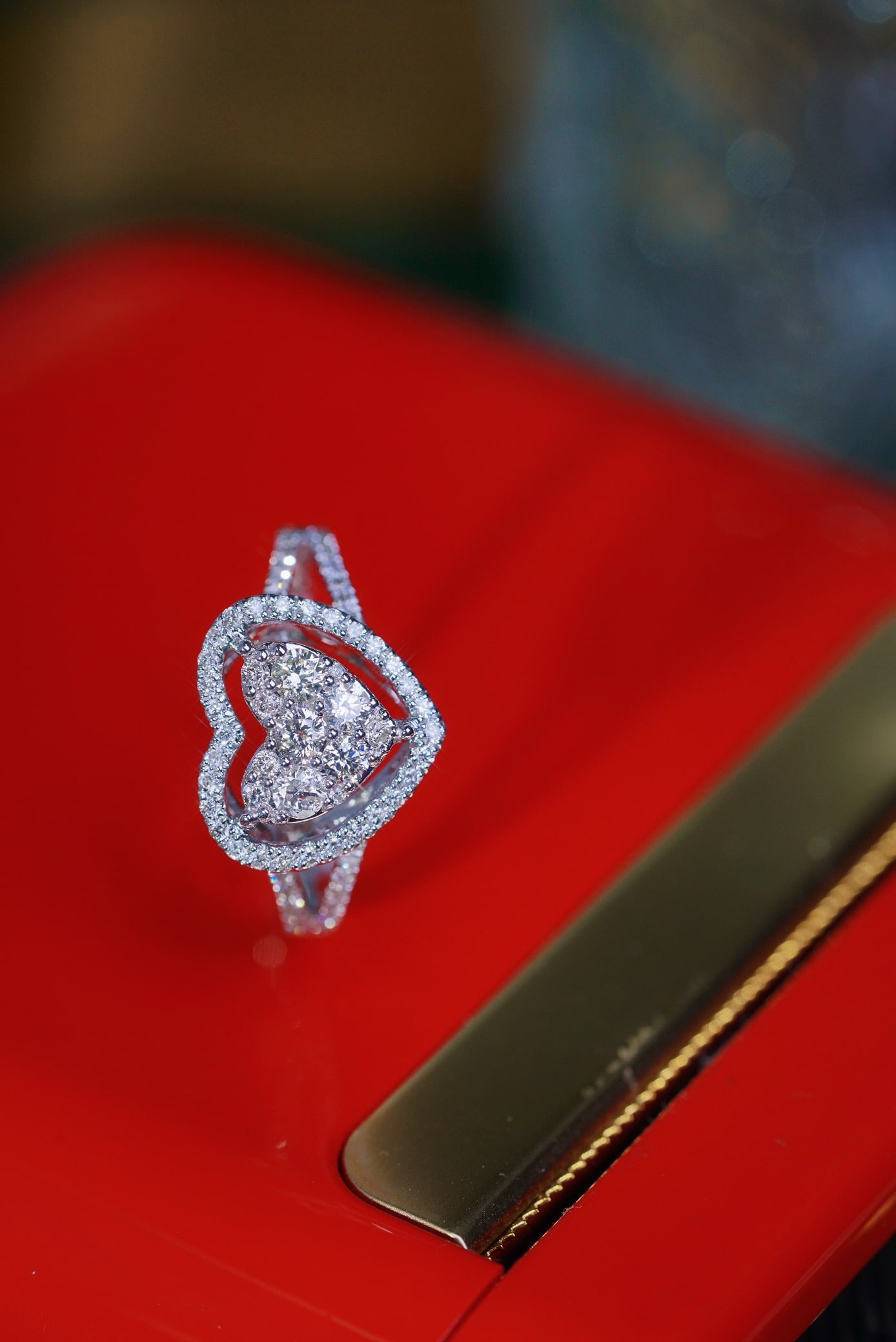 14k Gold 0.75 Ct Natural H Diamond Ring - 4