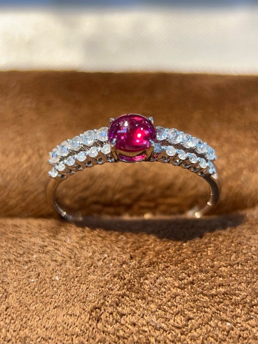 14k Gold 1.05 Ctw Natural Ruby & Diamond Ring - 3