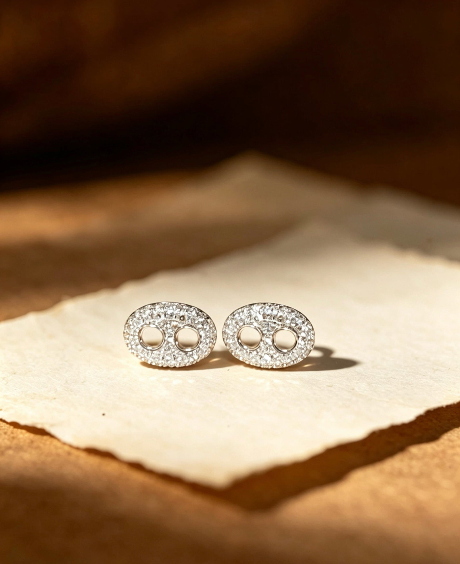 14k Gold 0.5 Ct Natural H Diamond Earrings: Ref:231172306 // gold content:14k gold // main gemstone:diamond // shape:round // carat weight:0. 5ct // clarity grade:vs-si // color:h // treatment:natural // cut grade:g // High Estimate: 2100 Low