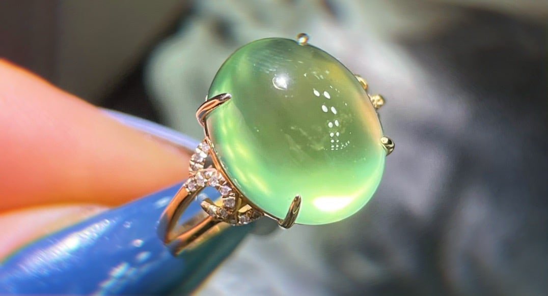 14k Gold 10.3 Ct Natural Prehnite & Diamond Ring - 6