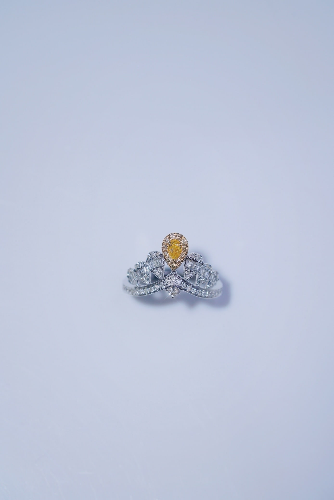 14k Gold 0.55 Ctw Natural Yellow Diamond & Diamond Ring - 4