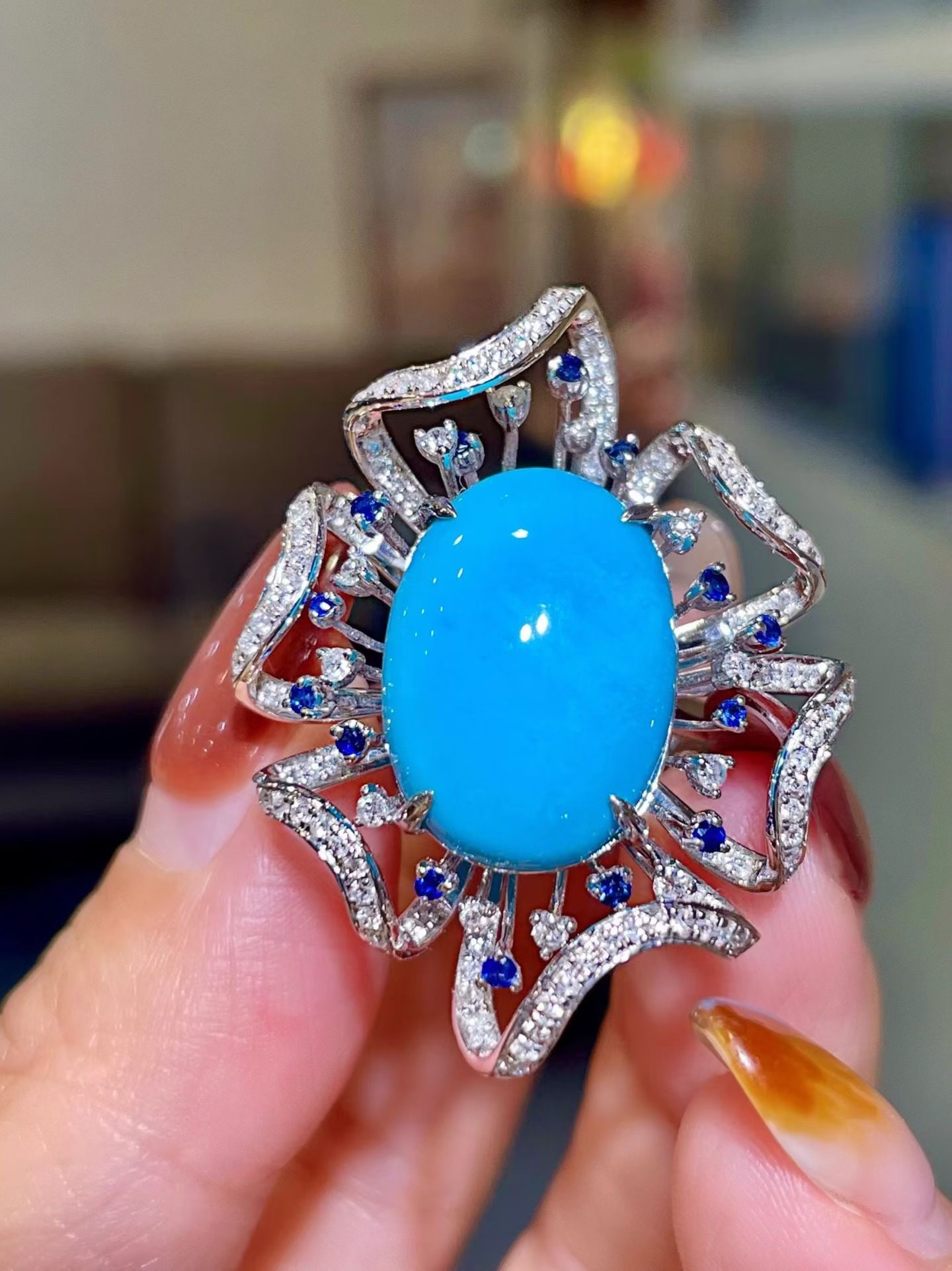 14k Gold 10.26 Ctw Natural Blue Turquoise & Diamond Ring: Ref:231172323 // gold content:14k gold // ring size:7. 25us // // main gemstone:blue turquoise // shape:oval // carat weight:9. 53ct // color:blue // treatment:natural // // adjacent gemstone 2 : diam