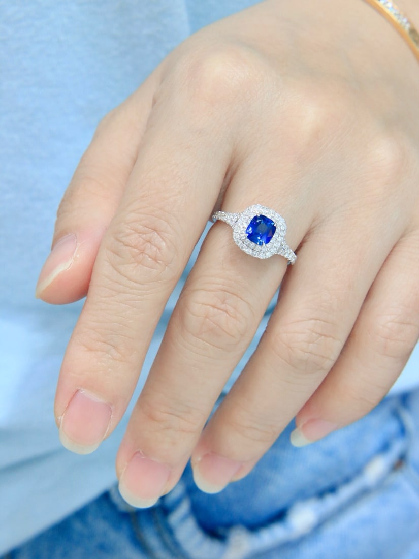 14k Gold 1.55 Ctw Natural Sapphire & Diamond Ring - 8