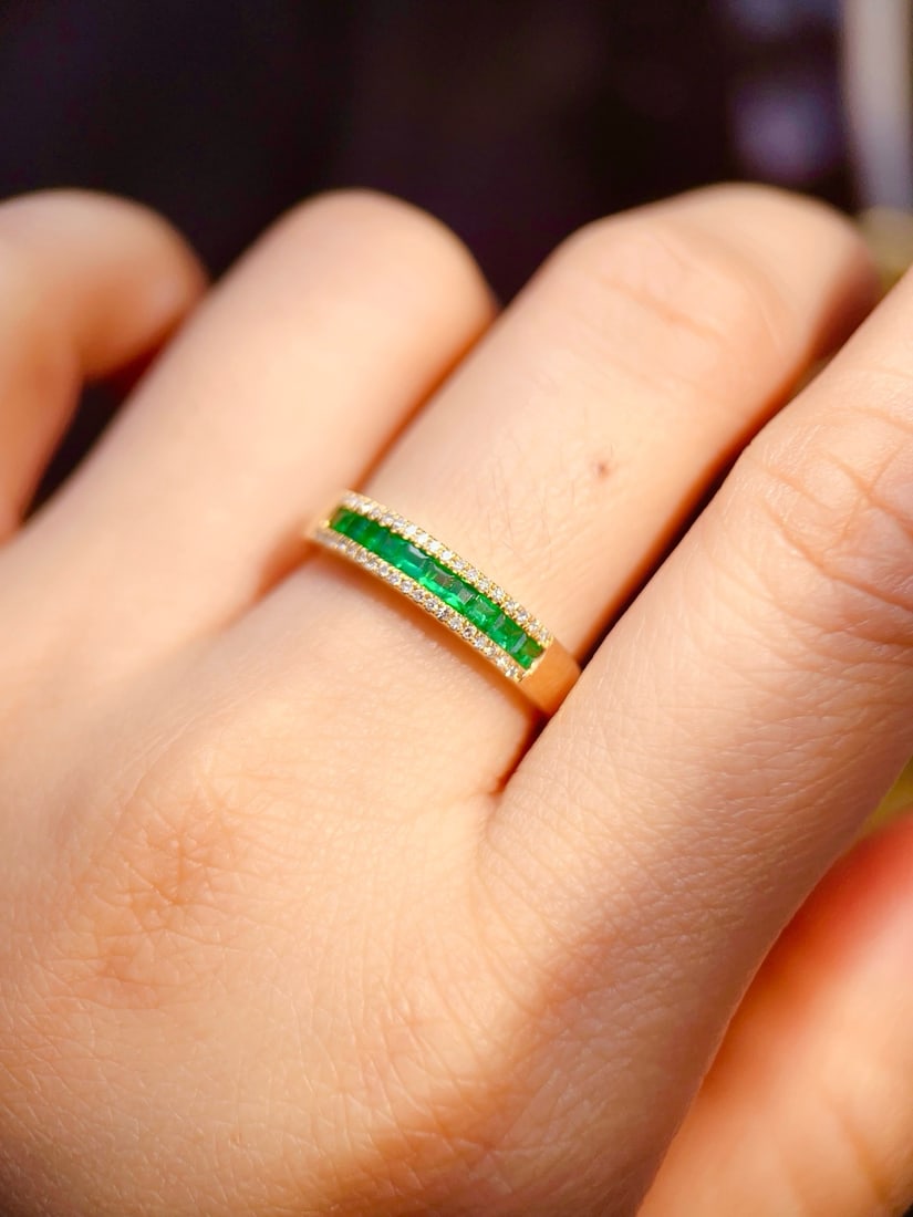 14k Gold 0.4 Ct Natural Emerald & Diamond Ring - 5