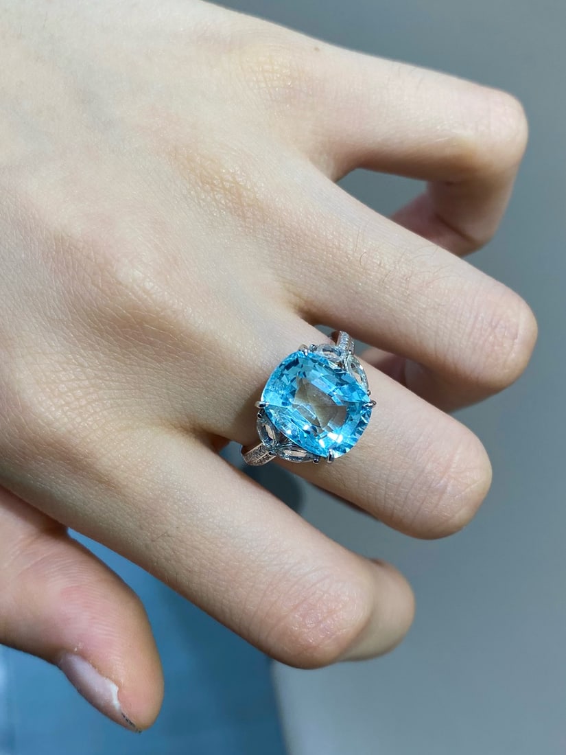 14k Gold 5.38 Ct Natural Aquamarine & Diamond & Sapphire Ring - 6
