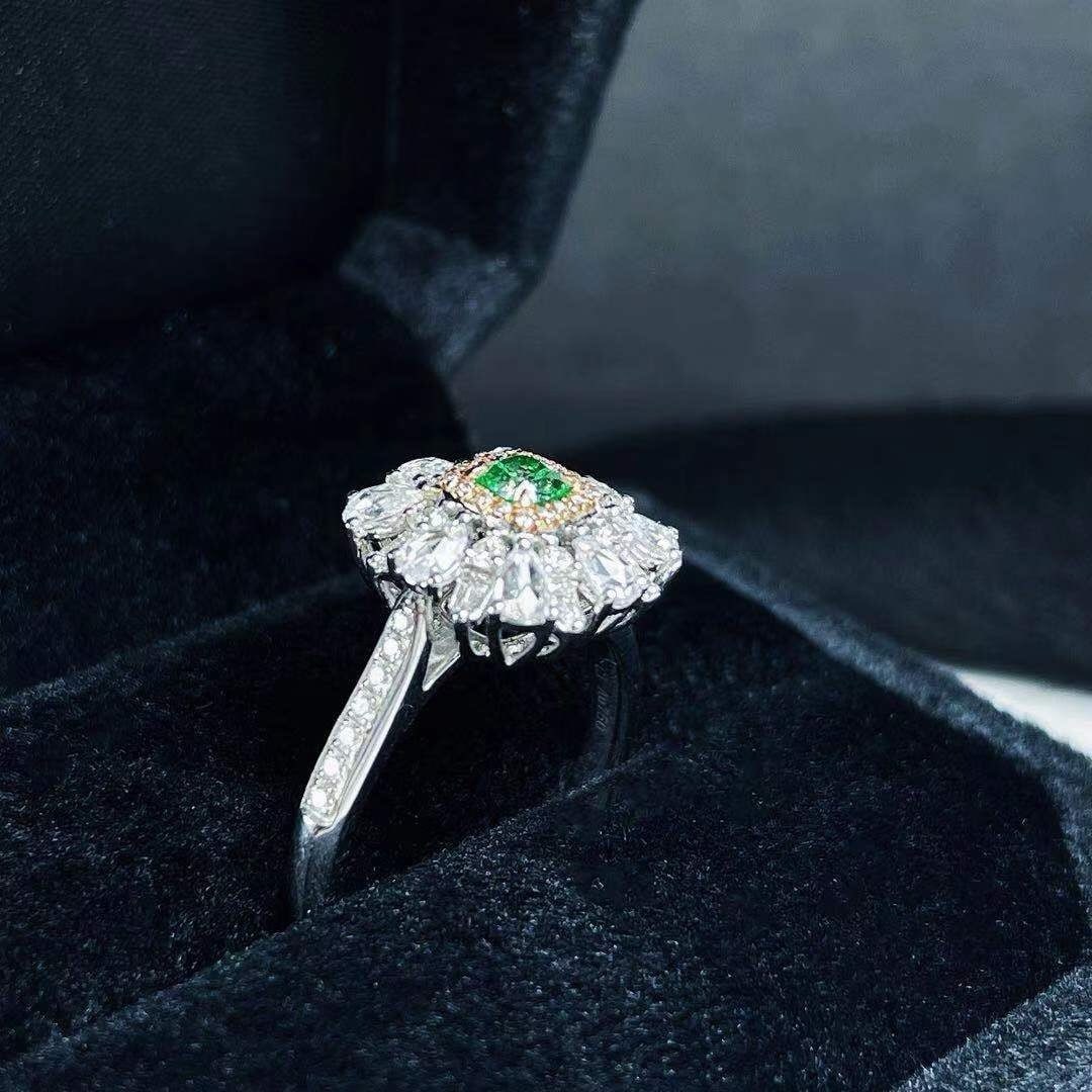 14k Gold 1.01 Ctw Natural Green Diamond & Diamond Ring - 2