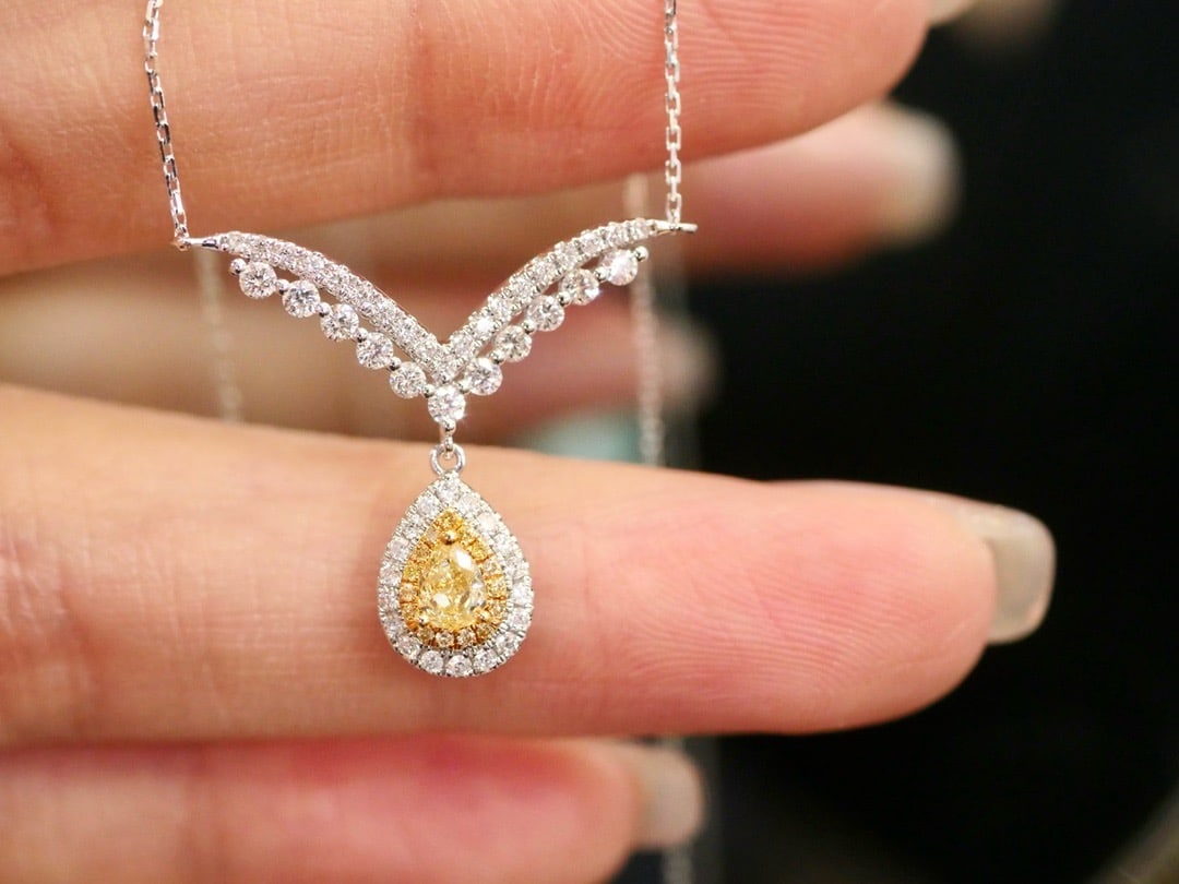 14k Gold 0.58 Ctw Natural Yellow Diamond & Diamond Necklace - 3