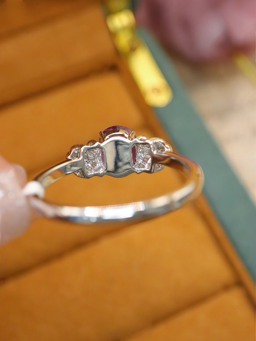 14k Gold 1.47 Ctw Natural Padparadscha Sapphire & Diamond Ring - 4