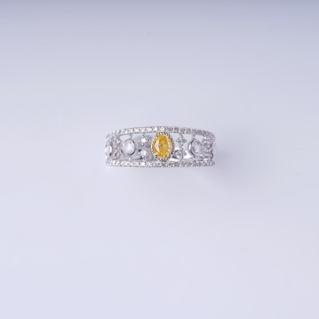 14k Gold 0.60 Ctw Natural Yellow Diamond & Diamond Ring - 4
