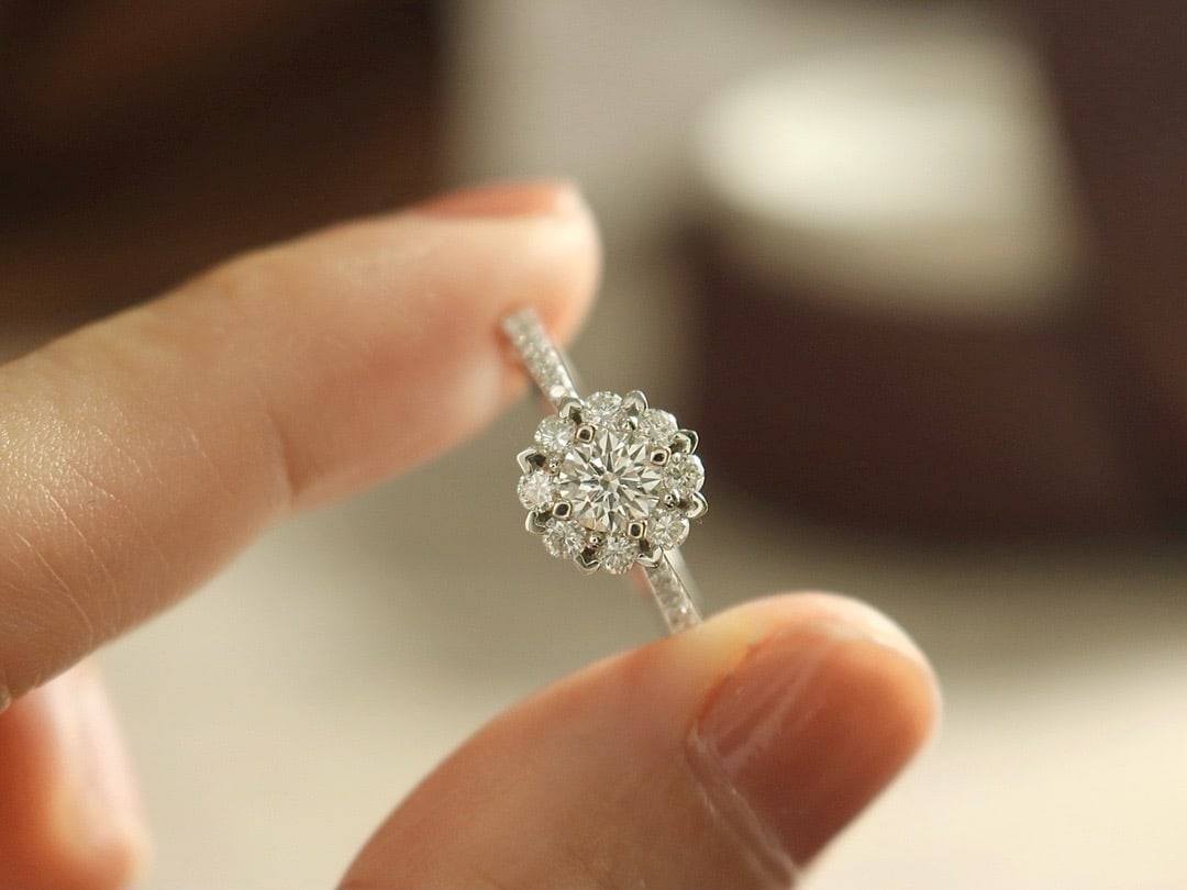 14k Gold 0.66 Ctw Natural H Diamond Ring - 5