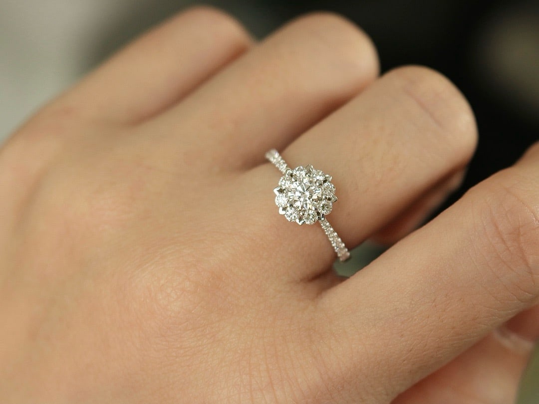 14k Gold 0.66 Ctw Natural H Diamond Ring - 7