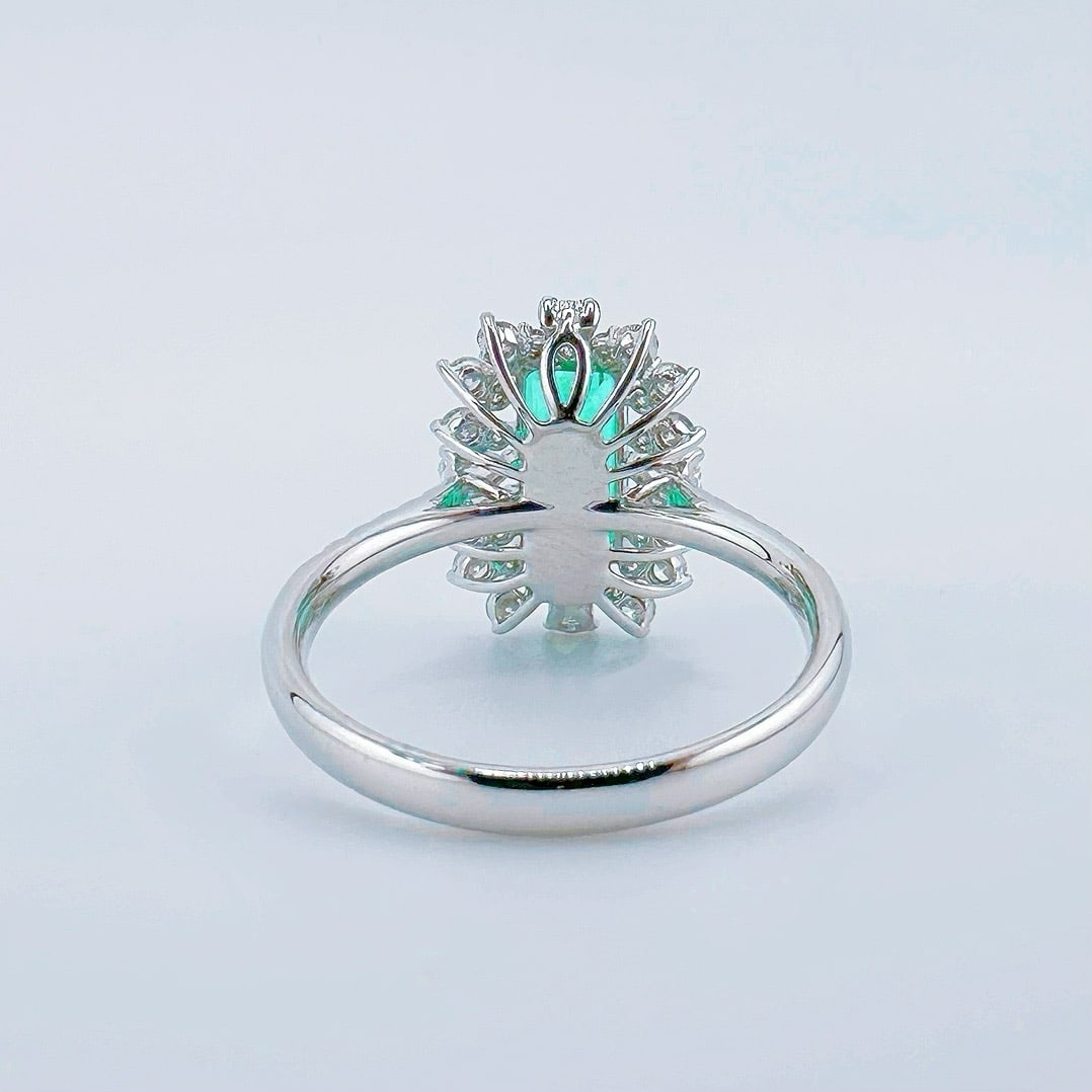 14k Gold 1.99 Ctw Natural Emerald & Diamond Ring - 4