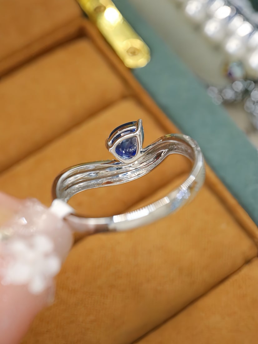 14k Gold 1.20 Ctw Natural Sapphire & Diamond Ring - 4