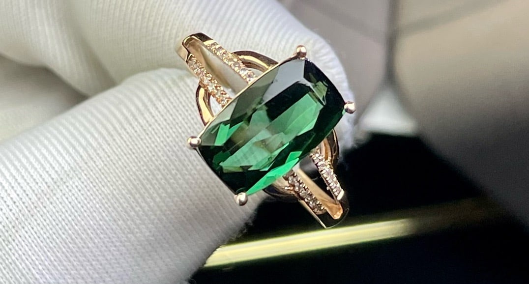 14k Gold 3.86 Ct Natural Tourmaline & Diamond Ring - 5