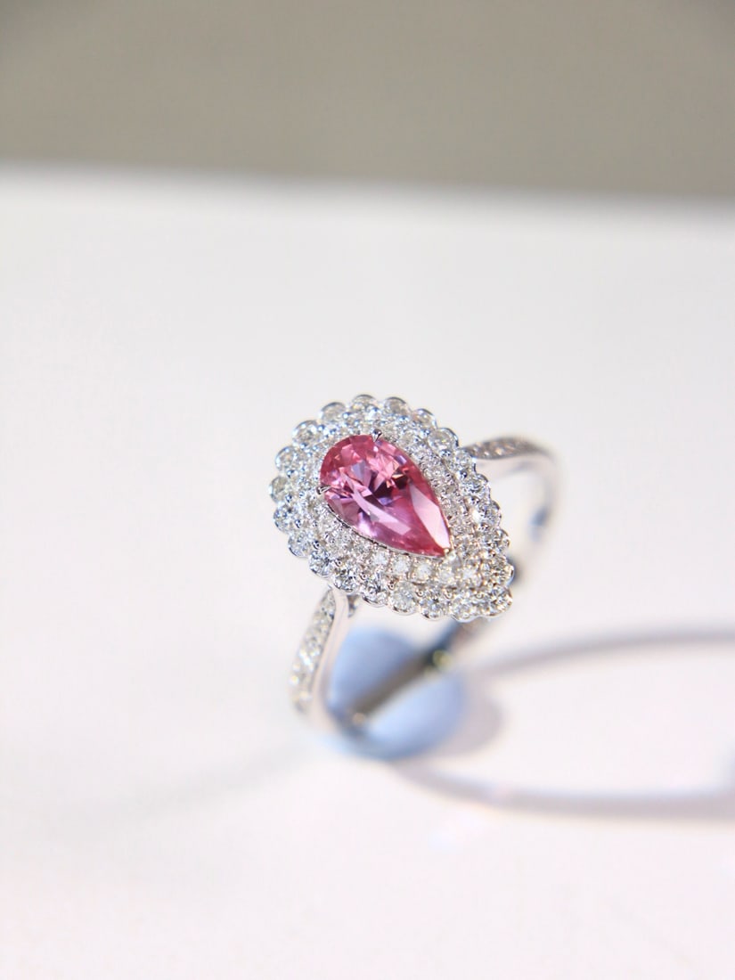 14k Gold 1.49 Ctw Natural Padparadscha Sapphire & Diamond Ring - 4