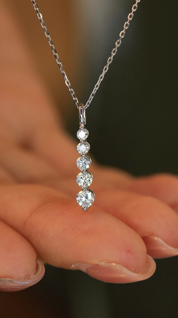 14k Gold 0.45 Ct Natural H Diamond Necklace - 2