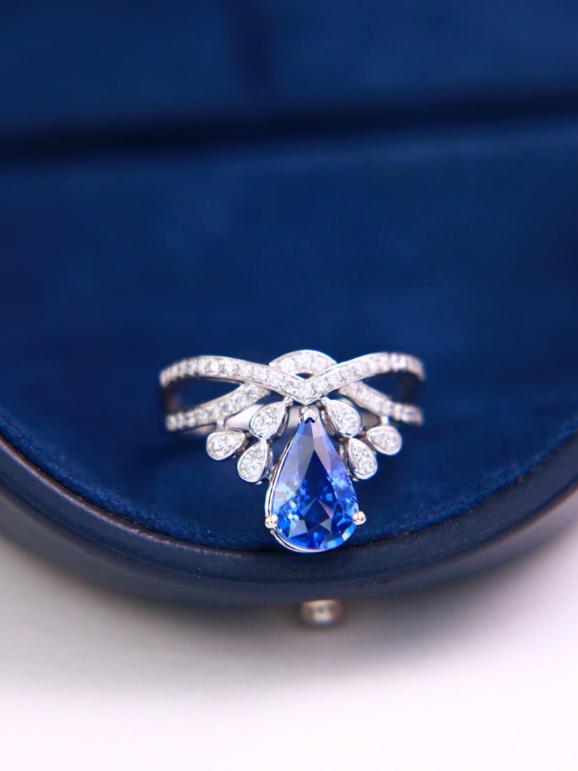 14k Gold 2.00 Ctw Natural Sapphire & Diamond Ring - 3