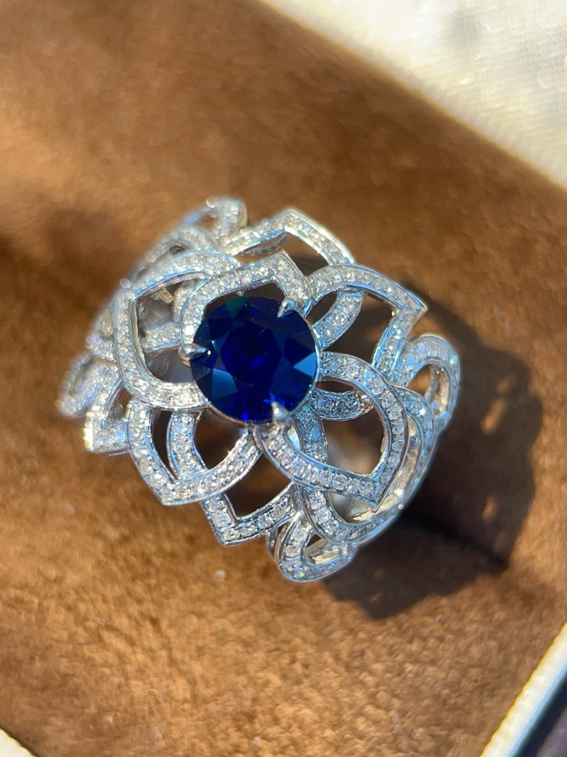 14k Gold 1.88 Ctw Natural Sapphire & Diamond Ring - 3
