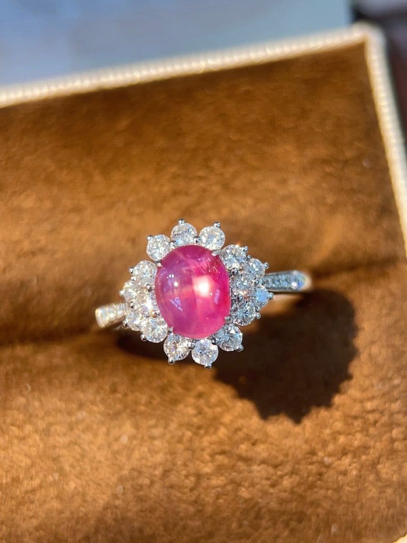 14k Gold 1.90 Ctw Natural Star Ruby & Diamond Ring: Ref:231172416 // gold content:14k gold // ring size:7. 25us // // main gemstone:star ruby // shape:oval // carat weight:1. 40ct // color:purplish red // treatment:natural // // adjacent gemstone 2 : d