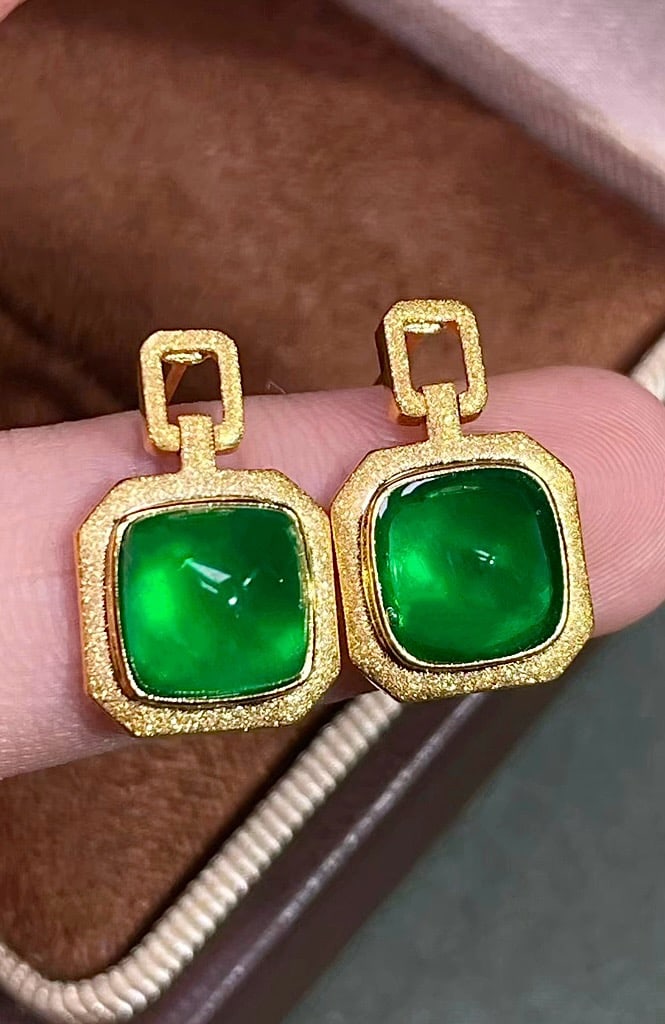 14k Gold 3.85 Ct Natural Emerald Earrings - 2