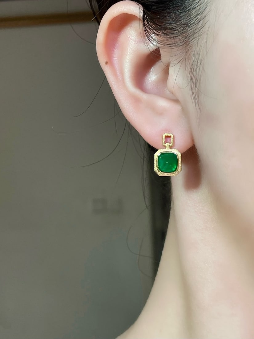 14k Gold 3.85 Ct Natural Emerald Earrings - 3