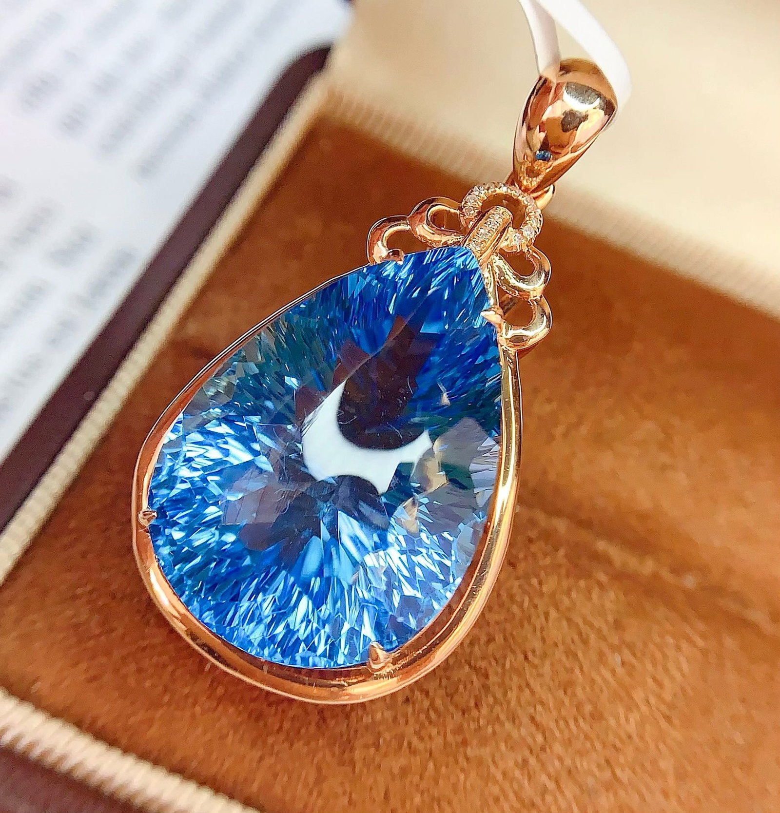 14k Gold 34 Ct Natural Topaz & Diamond Pendant( Without Chain ) - 2