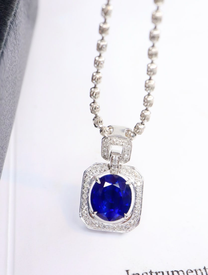 14k Gold 1.71 Ctw Natural Sapphire & Diamond Pendant( Without Chain ): Ref:231172429 // gold content:14k gold // main gemstone:sapphire // shape:oval // carat weight:1. 56ct // color:blue // treatment:natural // // adjacent gemstone 2 : diamond // shape:round // carat