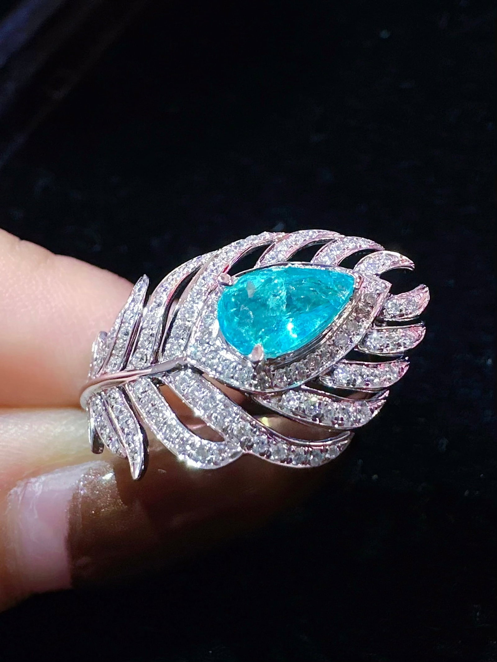 14k Gold 1.35 Ctw Natural Paraiba Tourmaline & Diamond Ring - 3