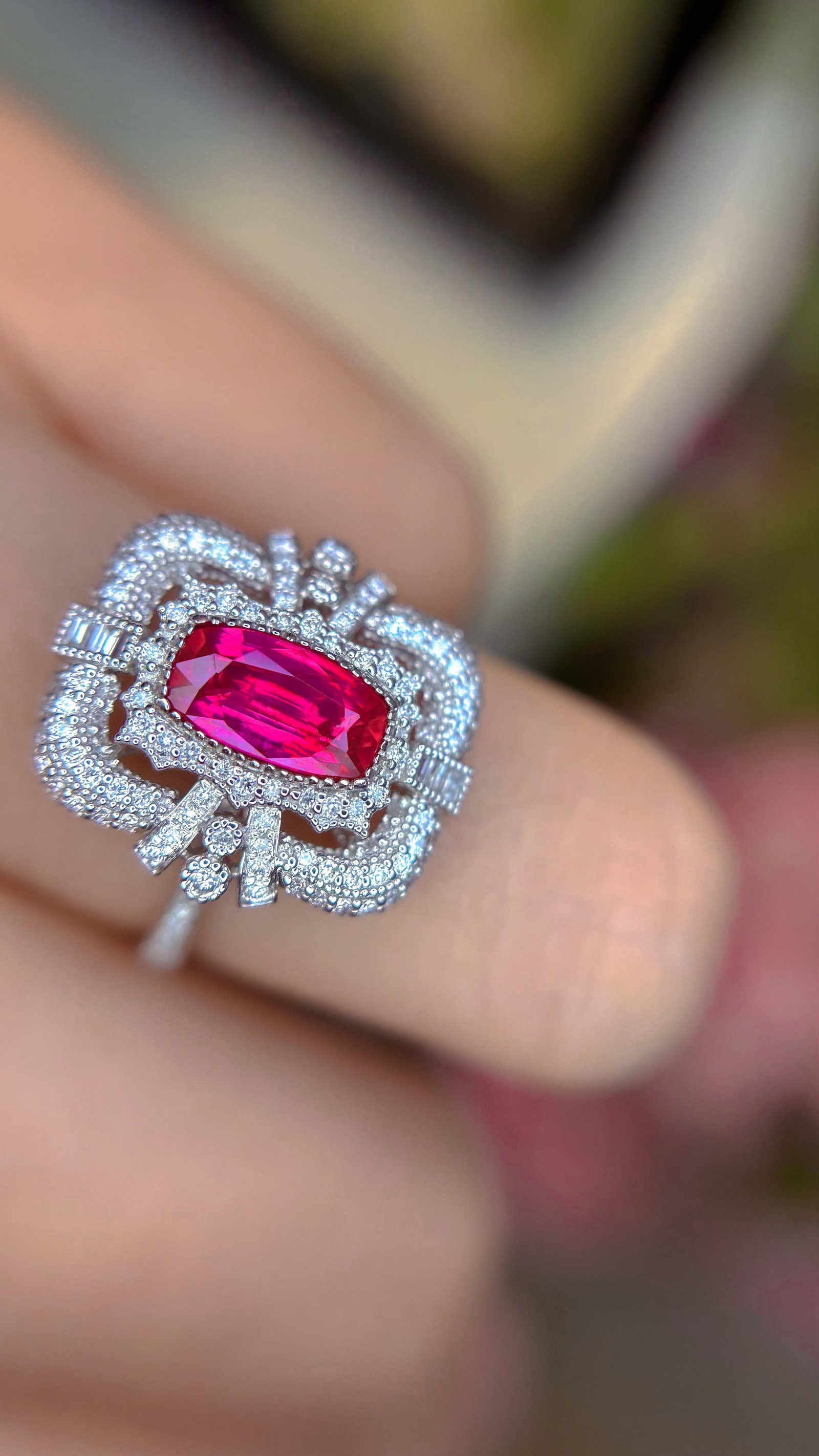 14k Gold 1.05 Ct Natural Ruby & Diamond Ring - 4