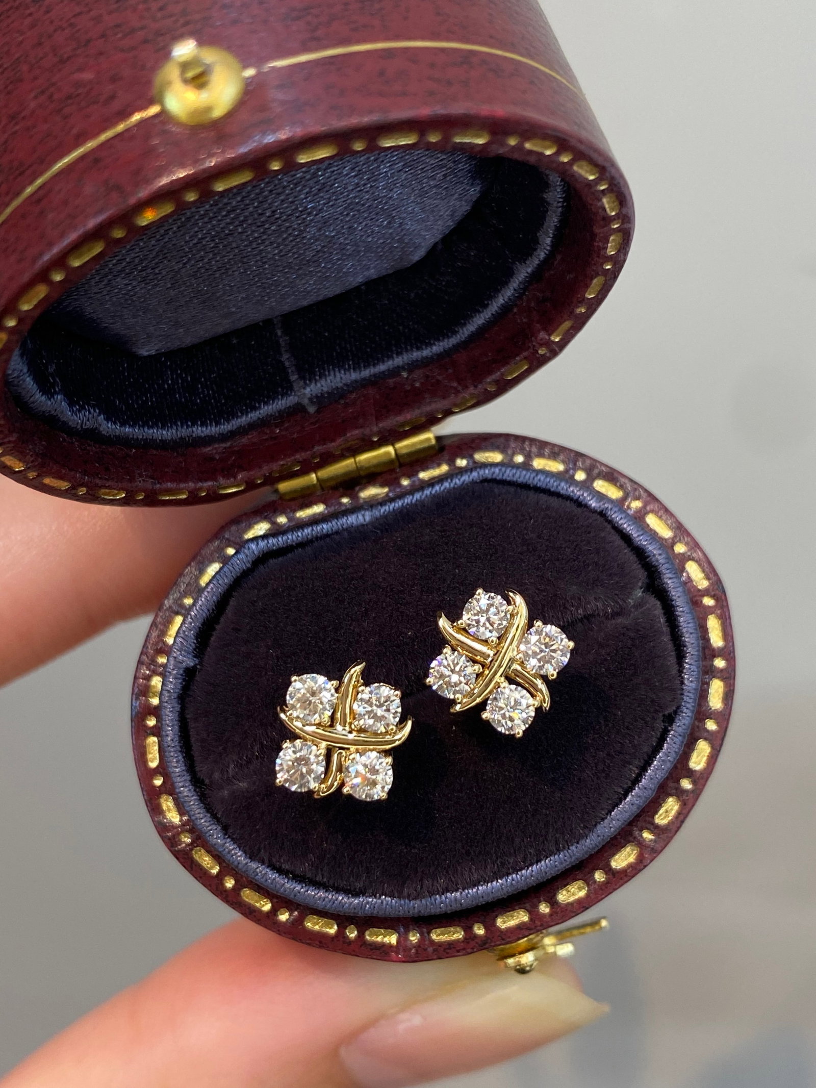 14k Gold 0.6 Ct Natural H Diamond Earrings - 3