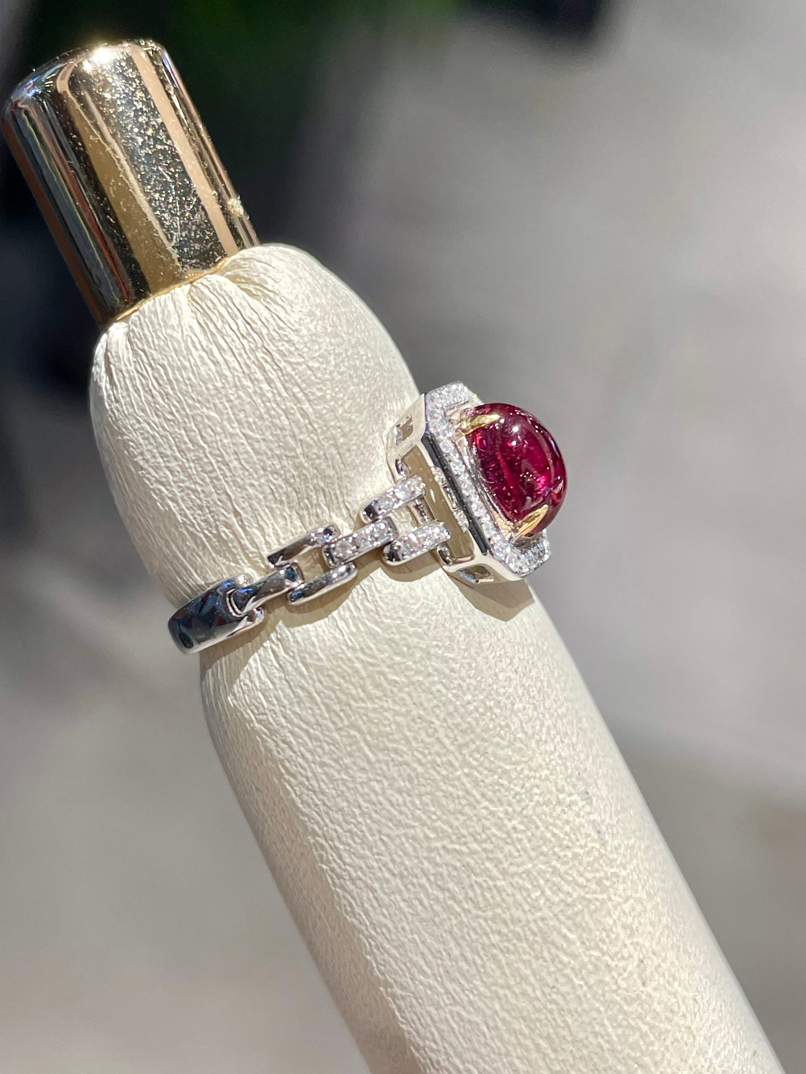 14k Gold 1.01 Ct Natural Tourmaline & Diamond Ring - 4