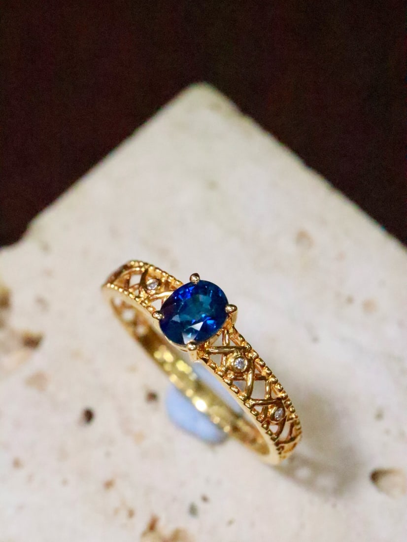 14k Gold 0.57 Ctw Natural Sapphire & Diamond Ring - 2