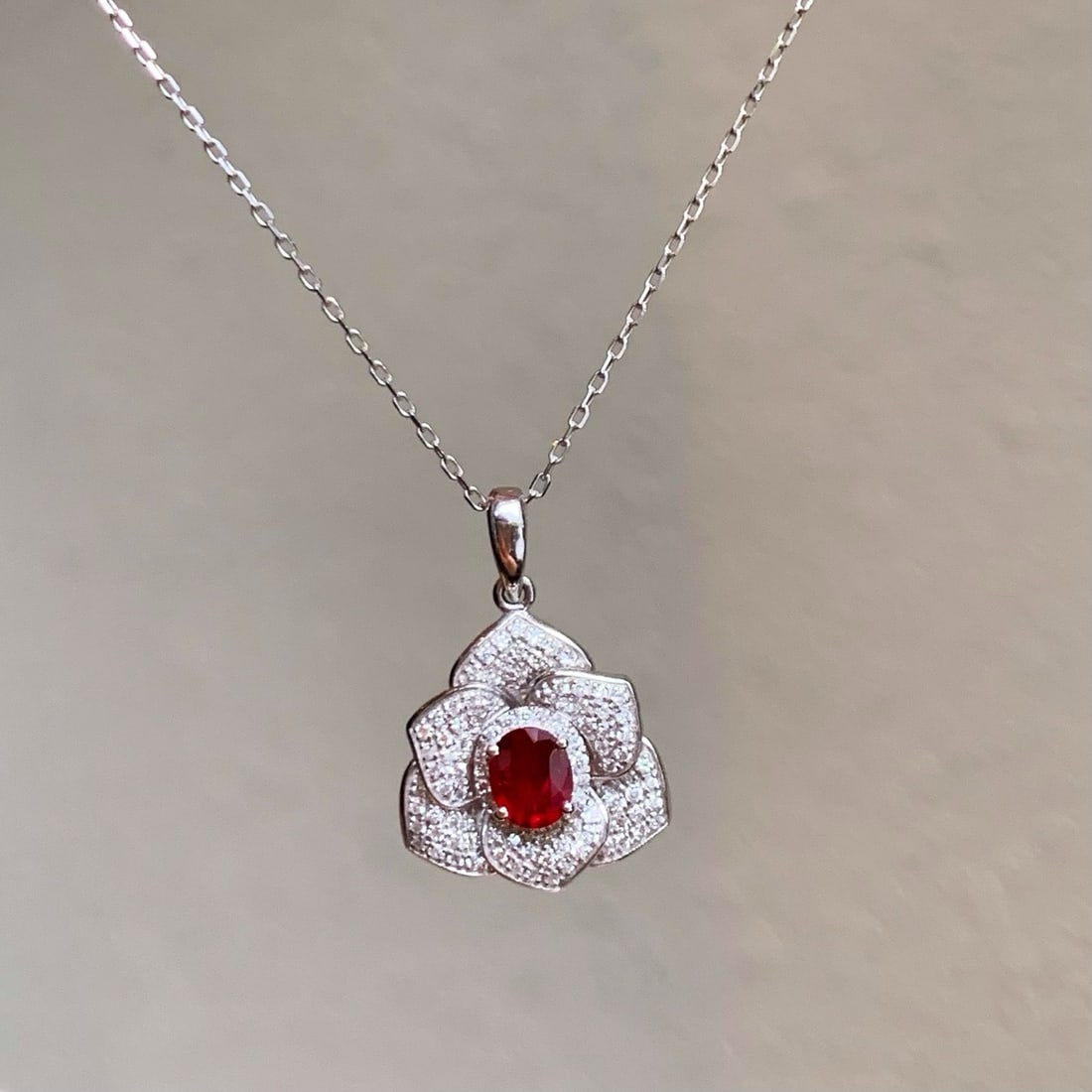 14k Gold 0.83 Ctw Vivid Red Natural Ruby & Diamond & Flowers Pendant( Without Chain ) - 5