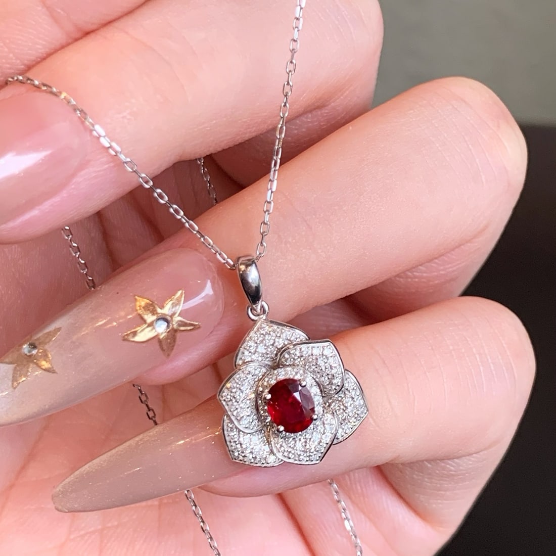 14k Gold 0.83 Ctw Vivid Red Natural Ruby & Diamond & Flowers Pendant( Without Chain ) - 6