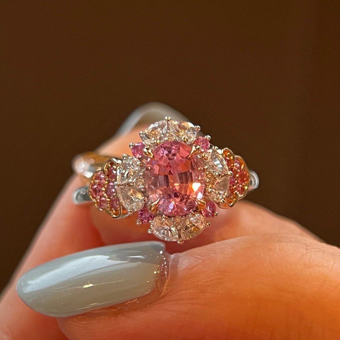 14k Gold 1.21 Ctw Natural Spinel & Diamond Ring: Ref:231054164 // gold content:14k gold // ring size:7. 25us // // main gemstone:spinel // shape:oval // carat weight:1. 18ct // color:pink // treatment:natural // // adjacent gemstone 2 : diamond // s