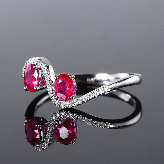 14k Gold 0.71 Ctw Natural Ruby & Diamond Ring - 2