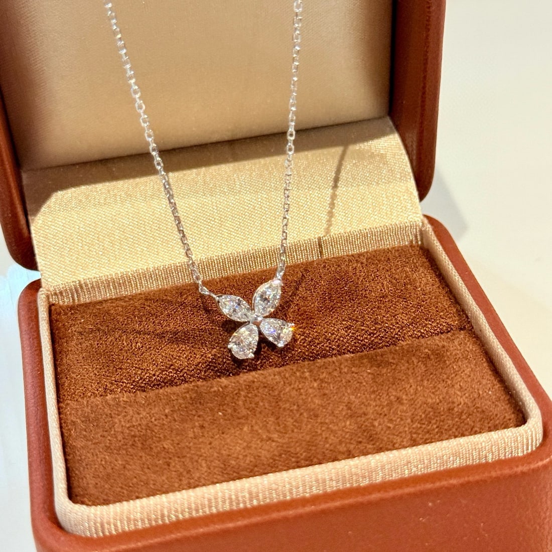 14k Gold 0.7 Ct Natural H Diamond Necklace (1 of 6)