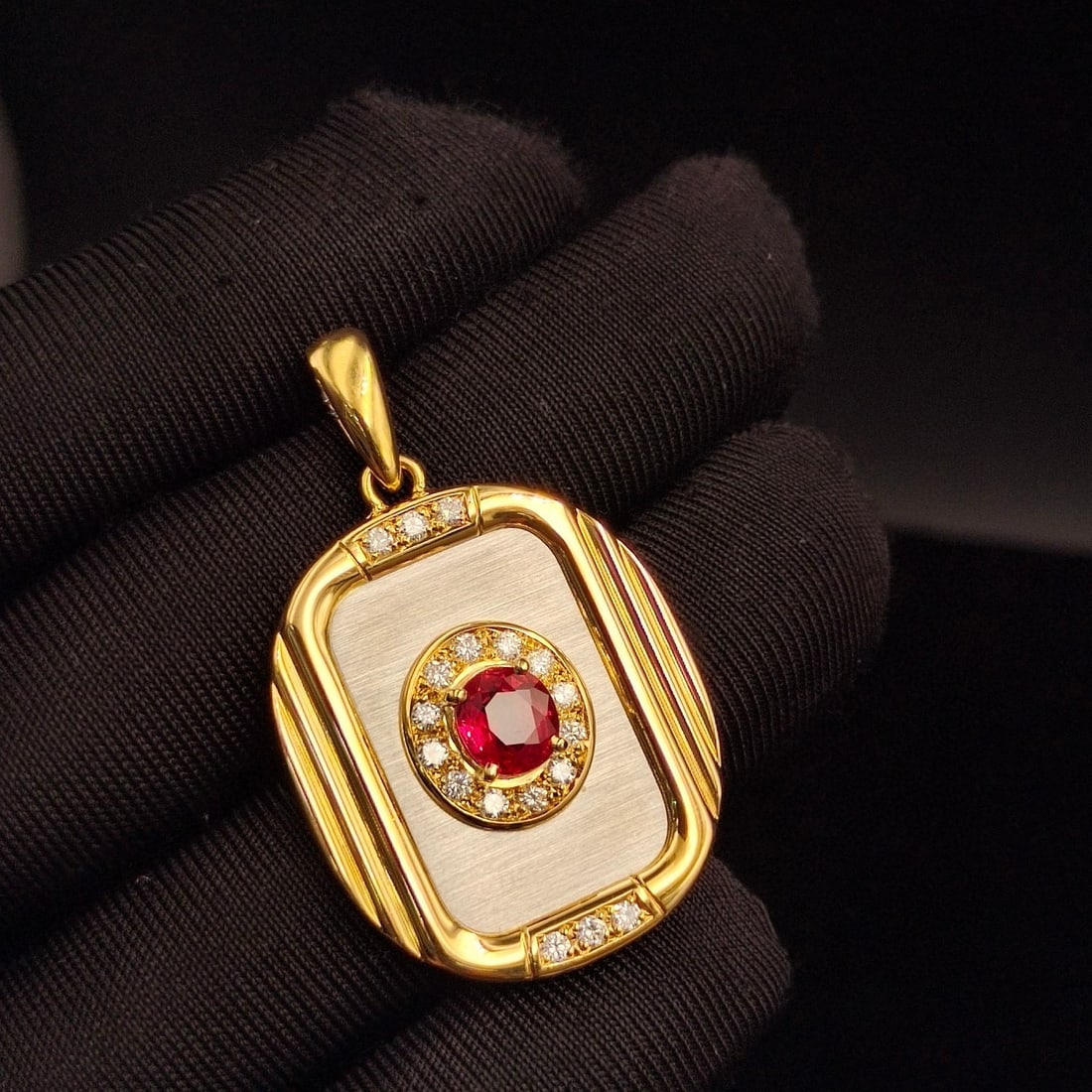 14k Gold 1.39 Ctw Natural Ruby & Diamond Pendant( Without Chain ) (1 of 4)