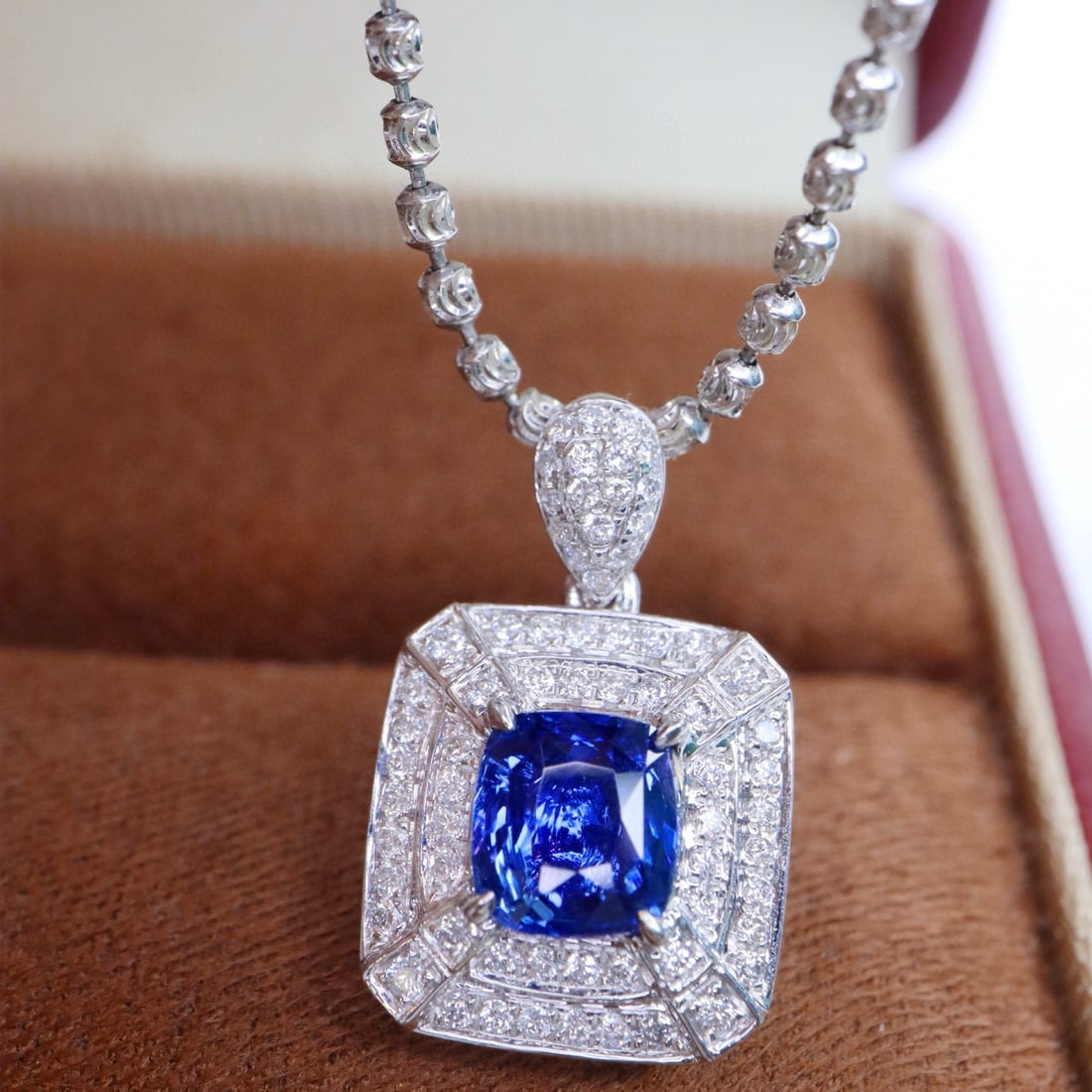 14k Gold 1.31 Ctw Natural Sapphire & Diamond Pendant( Without Chain ): Ref:231069175 // gold content:14k gold // main gemstone:sapphire // shape:cushion // carat weight:1. 04ct // color:royal blue // treatment:natural // // adjacent gemstone 2 : diamond // shape:round