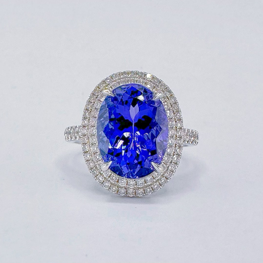 14k Gold 5.65 Ctw Natural Tanzanite & Diamond Ring (1 of 4)