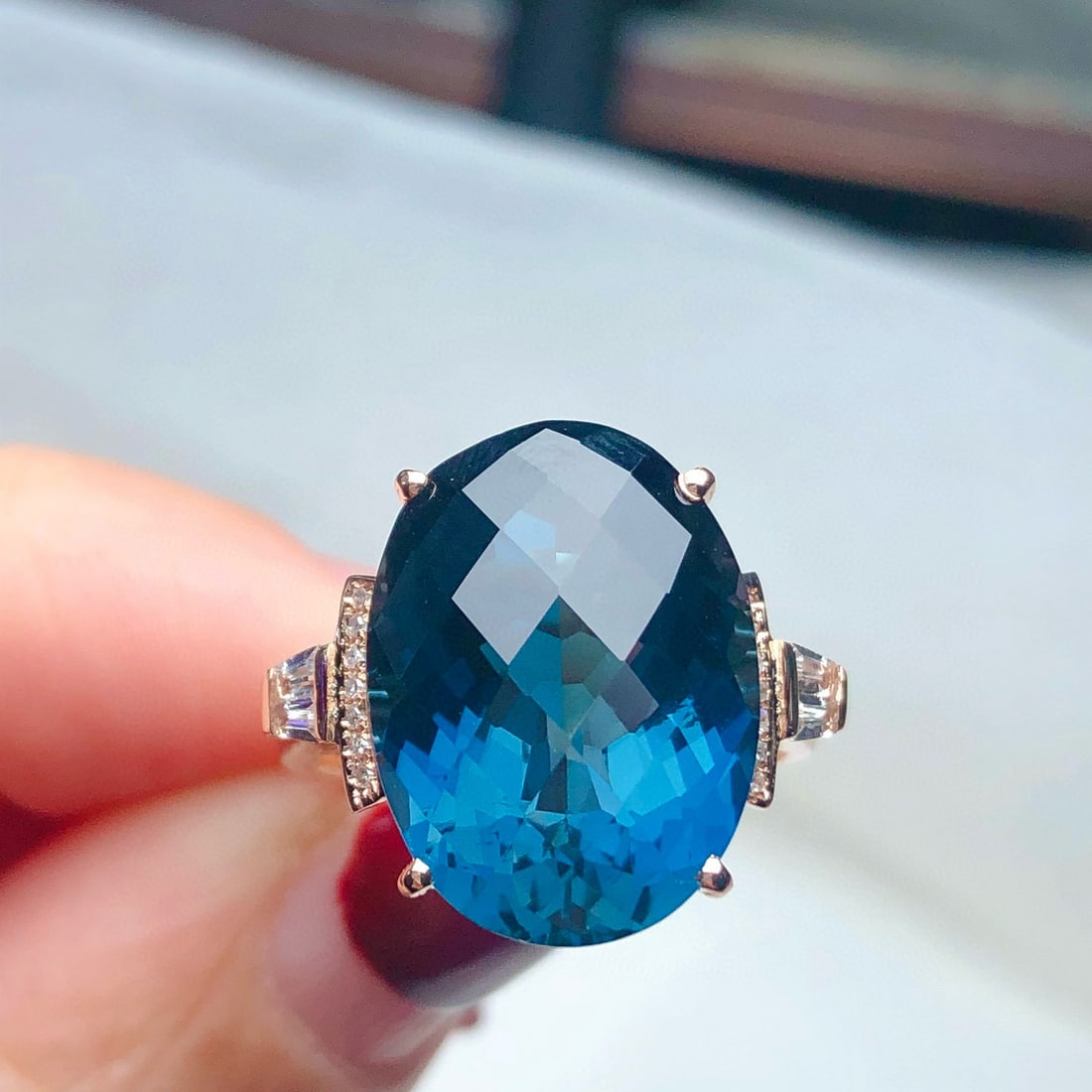 14k Gold 12.00 Ct Natural Topaz & Diamond & Sapphire Ring (1 of 6)