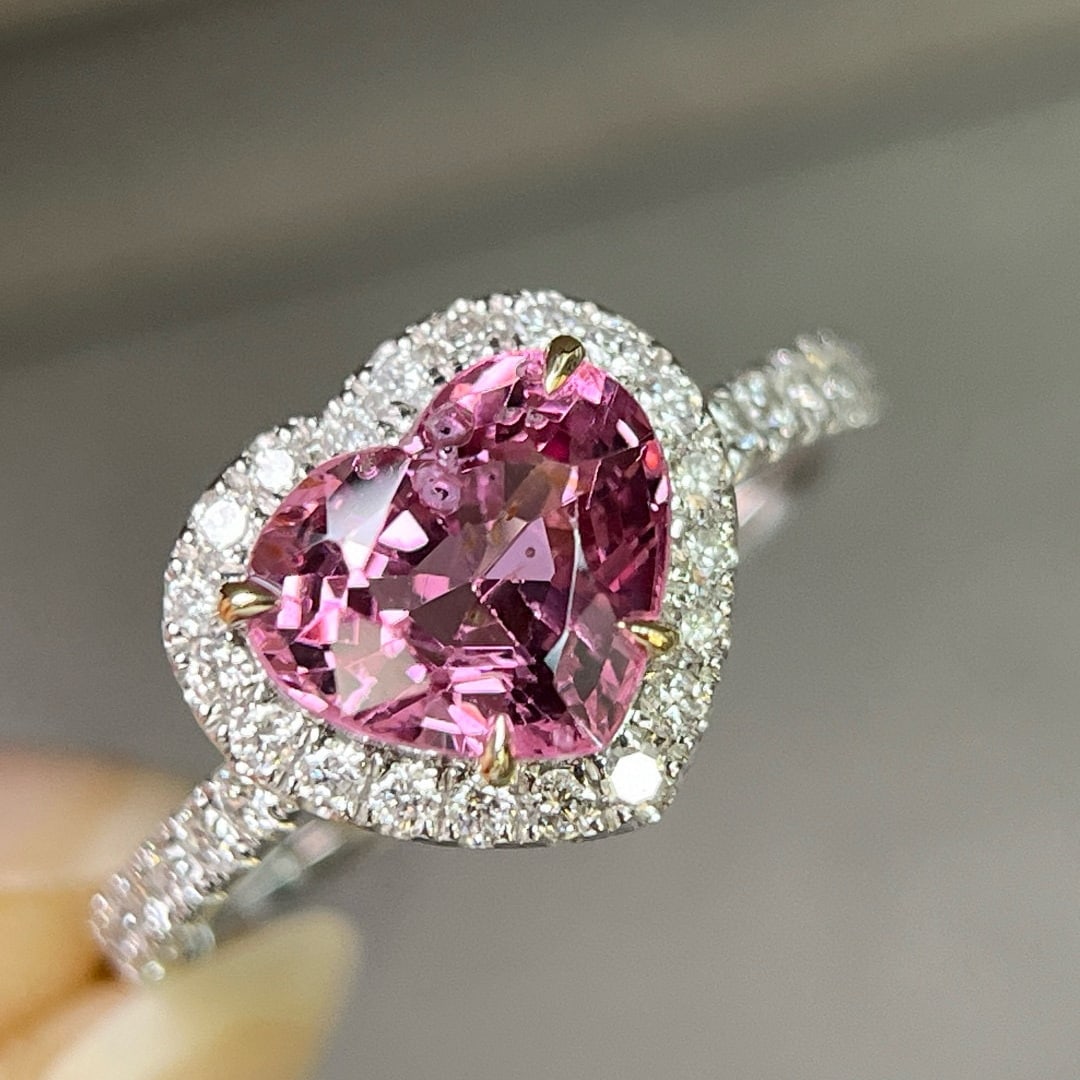 14k Gold 2.65 Ctw Natural Spinel & Diamond Ring: Ref:231070301 // gold content:14k gold // ring size:7. 25us // // main gemstone:spinel // shape:heart // carat weight:2. 25ct // color:pink // treatment:natural // // adjacent gemstone 2 : diamond //