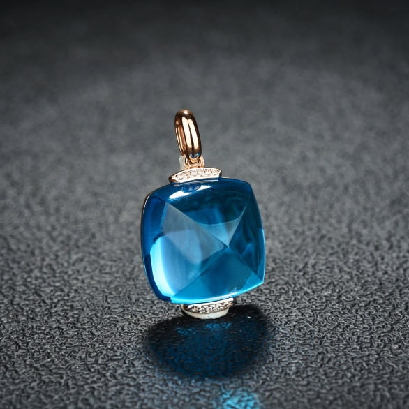 14k Gold 29.12 Ct Natural Topaz & Diamond Pendant( Without Chain ) - 2