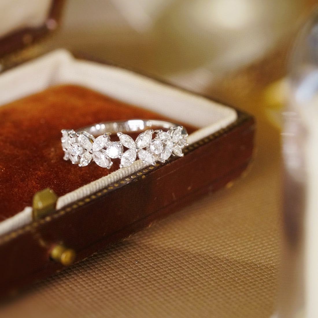 14k Gold 0.85 Ct Natural H Diamond Ring: Ref:231072127 // gold content:14k gold // ring size:7. 25us // // main gemstone:diamond // shape:multiple // carat weight:0. 85ct // clarity grade:vs-si // color:h // treatment:natural //