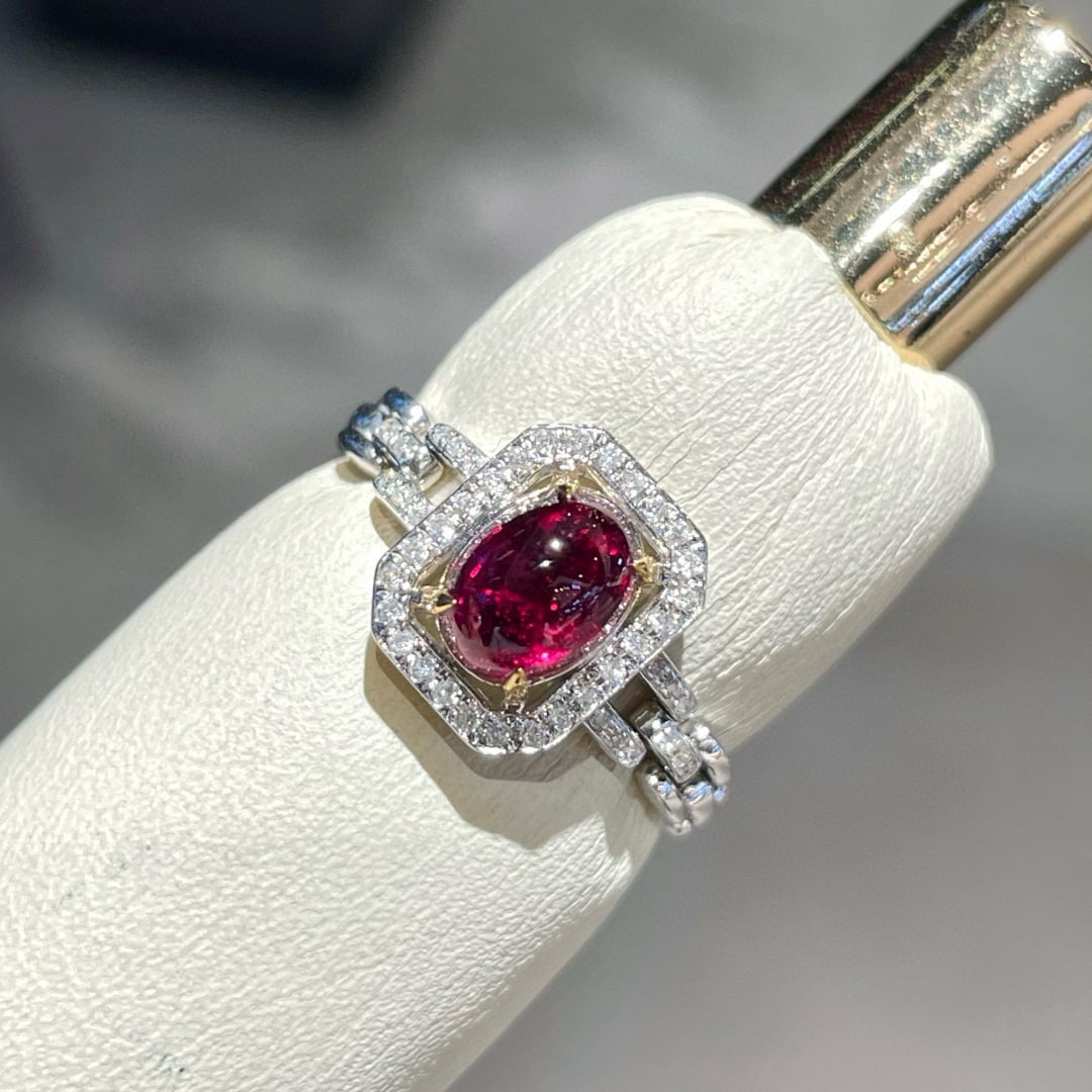 14k Gold 1.01 Ct Natural Tourmaline & Diamond Ring: Ref:231072142 // gold content:14k gold // ring size:7. 25us // // main gemstone:tourmaline // shape:oval // carat weight:1. 01ct // color:red // treatment:natural // // adjacent gemstone 2 :