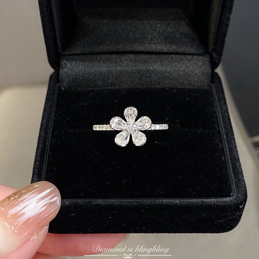 14k Gold 0.4 Ct Natural H Diamond Ring: Ref:231072173 // gold content:14k gold // ring size:7. 25us // // main gemstone:diamond // shape:multiple // carat weight:0. 4ct // clarity grade:vs-si // color:h // treatment:natural // Condition: